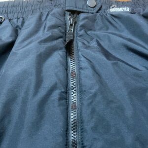 Obermeyer Tundra Ski Pants - Size L; 28.5 inseam; dark navy  - preowned